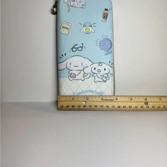 Cinnamoroll Blue and White Wallet - Picture 2 of 4